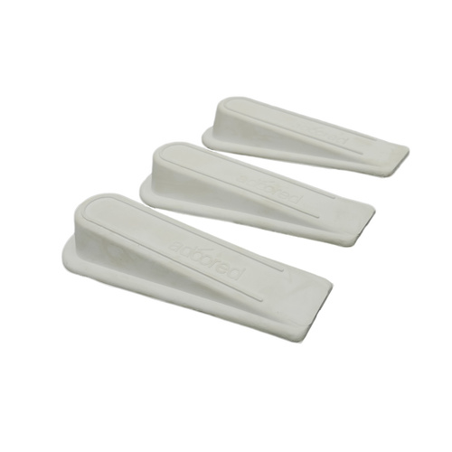 Rubber Wedge 30mm(H) WHT 1PC